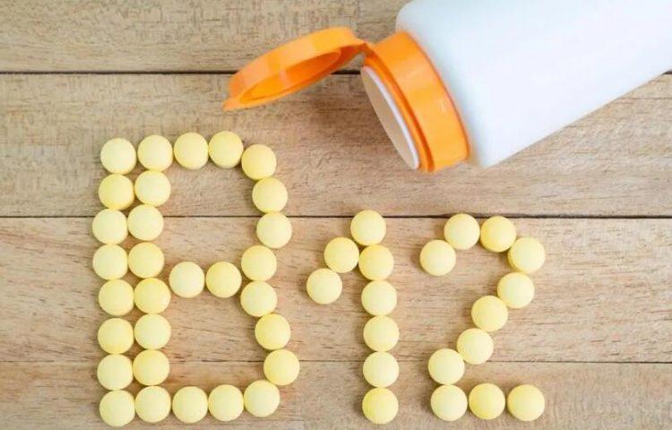 维生素B12可以促进组织修复,帮助治疗溃疡性结肠炎