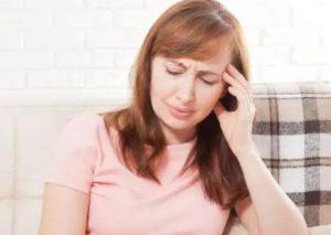 Elinzanetant治疗绝经后妇女血管舒缩症状的疗效和安全性