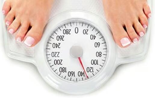 无缘无故体重下降应及时就医